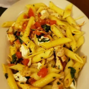 Penne Caprese