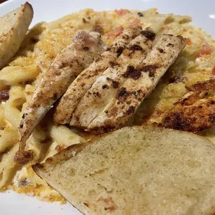 Five Cheese Mac &amp; Cheese w/Chicken