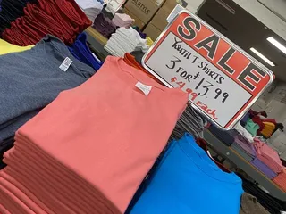 T-Shirt Outlet