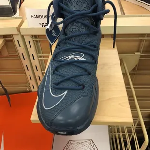 Lebron XIII Elite Limited 69.99