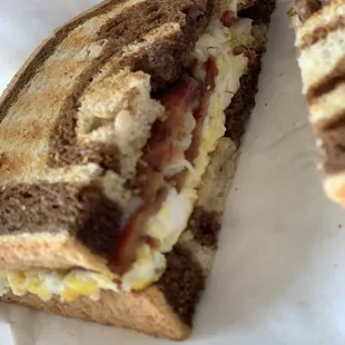 Breakfast Sandwich on rye with bacon close up viewage! Oh hells yeah!