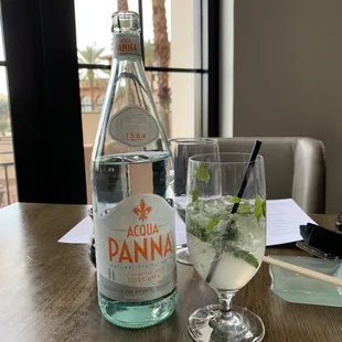 Mojito and still water