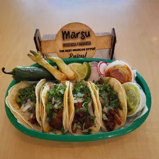 Tacos alpastor
Marinated pork tacos