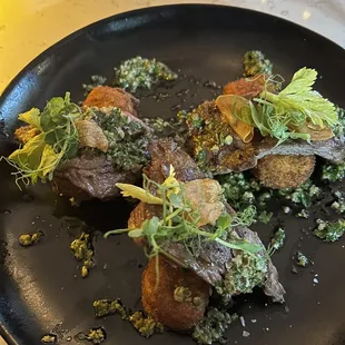 Skirt steak with salsa verde