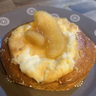 Apples &amp; cream cheese. Perfect amount of sweetness