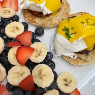 Eggs Benedict with Seasonal Fruits