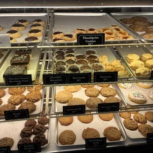 a variety of cookies
