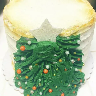 This cake was a HOLIDAY HIT!!!!