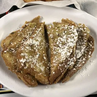 French Toast with powdered sugar