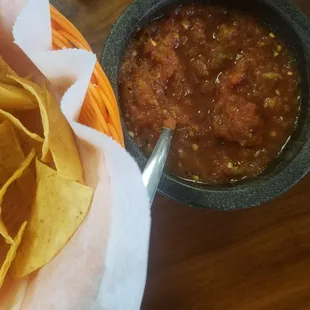 Love this place! Bout to order some Martha's Chips  here in a min.  Super friendly staff, clean facilities and awesome food!