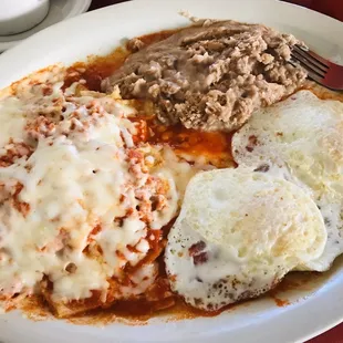Bomb chilaquiles