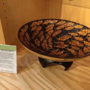 Pine bowl with pyrography (wood burning)