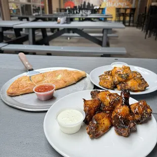 bbq wings, fried chicken, poultry, fried chicken wings, chicken wings, chicken, chicken wings and fried chicken, food, bbq chicken