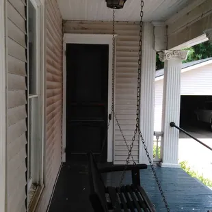 this rap-around  needs some loveing