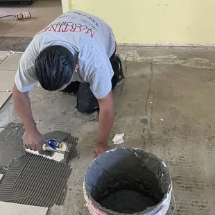 Doing tile