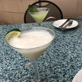 Key lime pie martini