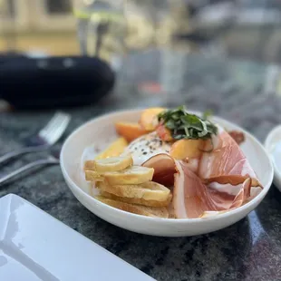 Burrata with Colorado peaches and prosciutto