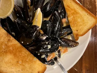 Bradford’s Grub & Grog