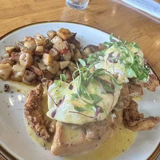 Fried Chicken & Waffle Benedict
