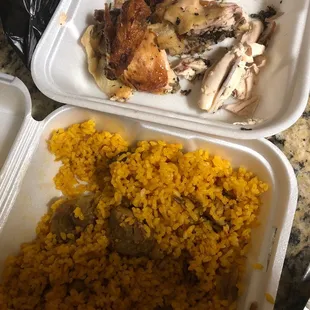 Pollo asado y arroz con carne