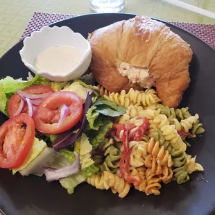 Blue crab croissant, salad and pasta. Yum!