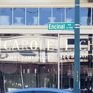 Street and Neighborhood where Marti's place is located.