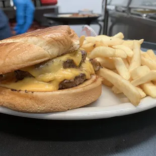 Double Cheeseburger
