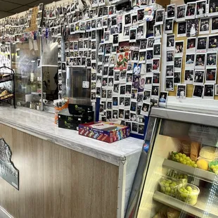 Counter with pictures