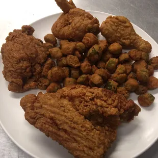 For 20 years fired chicken and pizza has been our two dishes. Still today it's in the top three of our customer favorites!!