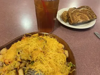 Robin's Nest Cafe And Bakery