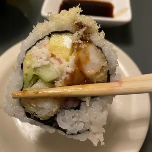 Shrimp Crunch Roll (two shrimp tempura inside!!!)