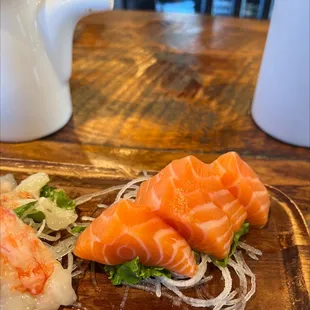 Salmon sashimi