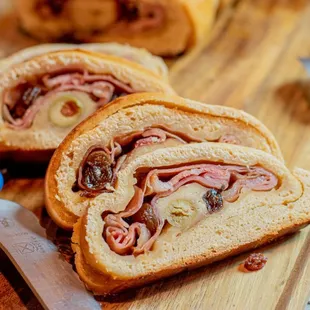 Venezuelan Ham Bread  medium