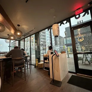 Wait area (outside)