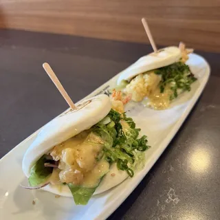 **SHRIMP TEMPURA BUNS (SEASONAL SPECIAL)) **