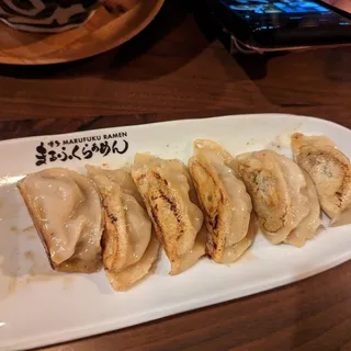 **Gyoza 7pc**
