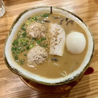 Creamy Rich Chicken Paitan