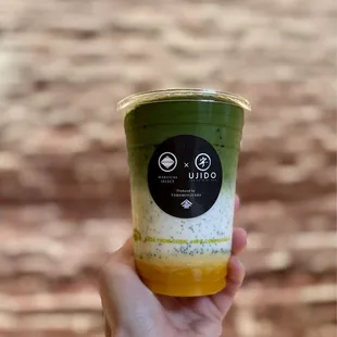 Mango matcha latte