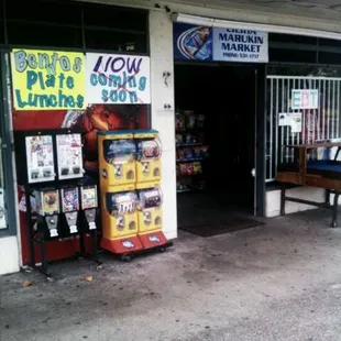 Marukin market on Liliha st. Inbetween L&amp;L and Jane's fountain
