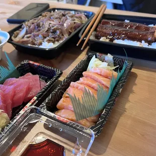 All the food are fresh and garnished well. It's a pleasant experience having their food as a good treat to ourselves at a Friday night.