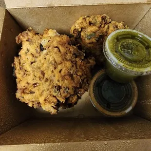 Onion Potato Pakora plate