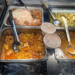 Buffet items