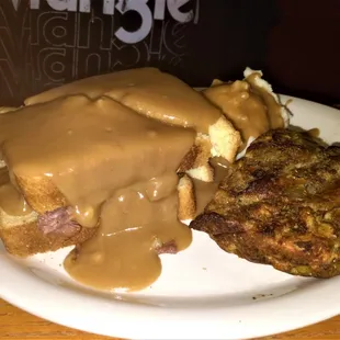 Open Face Roast Beef Sandwich w Mashed Potatoes &amp; Gravy and Stuffing