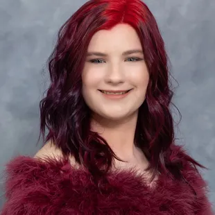 Traditional Senior Portraits by Mary Gillespie Photography