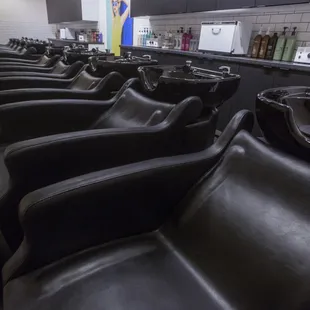 10 luxuriously comfortable shampoo stations