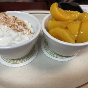 Side of Cottage Cheese &amp; Side of Fruit