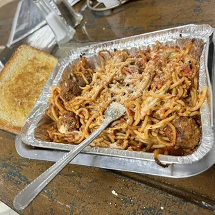 Spaghetti and meatballs