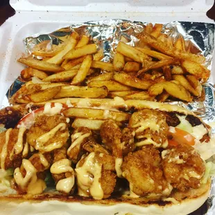 Shrimp poboy so delicious