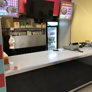 sushi and sashimi, interior