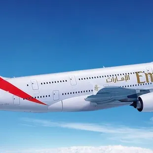 At SFO Emirates is now A380! 14 First Class Private Suites, onboard shower, 76 Business Class seats &amp; 399 Economy Class seats.